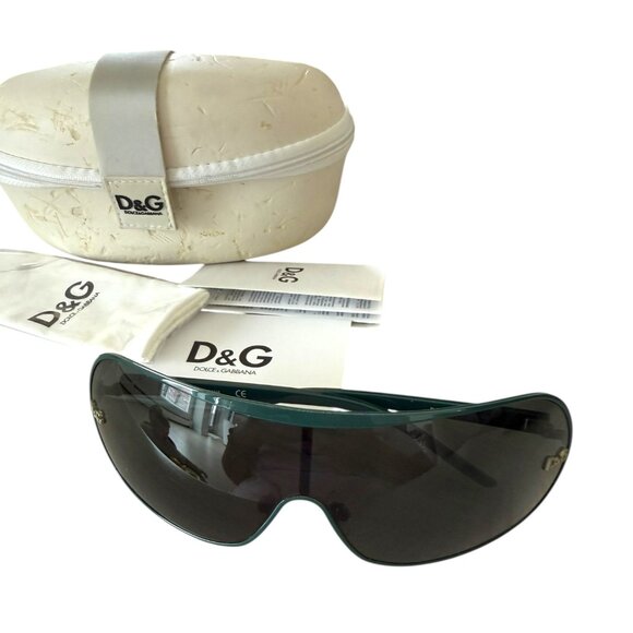 2000s Dolce & Gabbana shield sunglasses green 6008 VTG Y2K VINTAGE - Picture 1 of 14